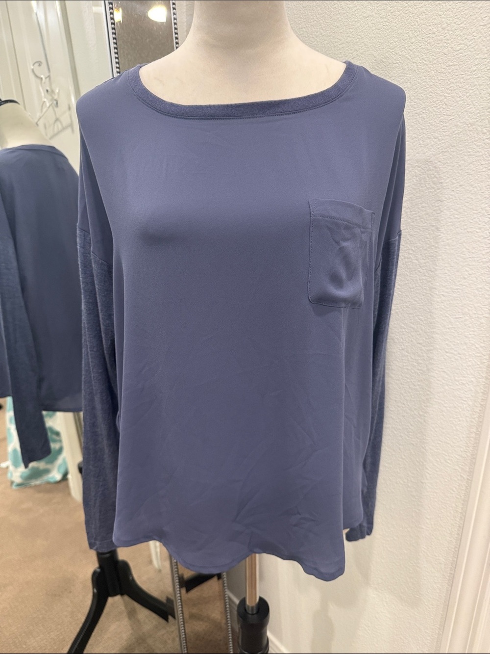 Lou & Grey Long-Sleeve Pocket Tee in Dusty Blue
